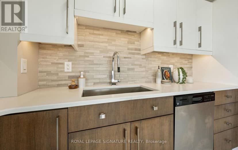 706 - 53 Arthur Street S — photo 12 of 40