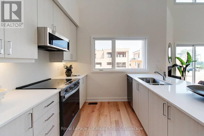 224 Stoneleigh Drive — photo 14 of 38