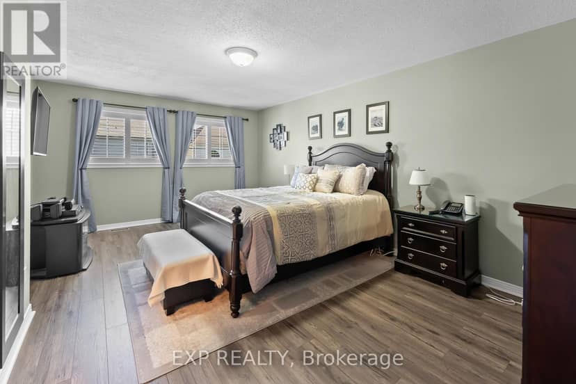 57 Goodman Crescent — photo 28 of 40