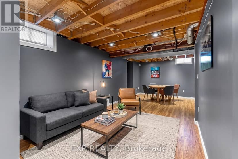 57 Goodman Crescent — photo 39 of 40