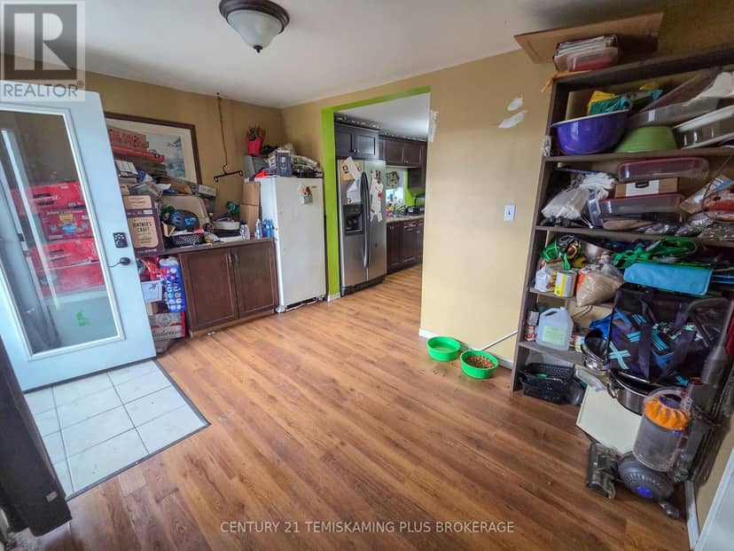 311096 Highway 571 — photo 13 of 39