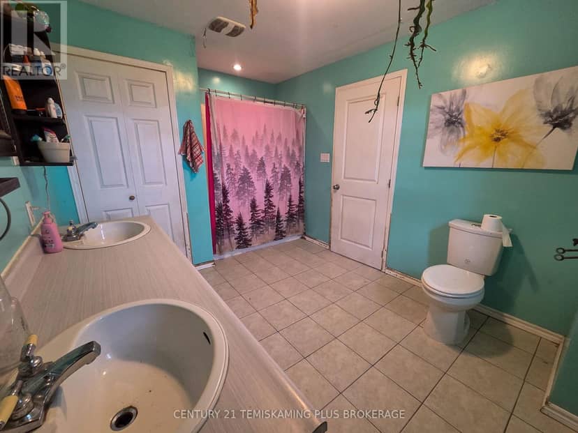 311096 Highway 571 — photo 16 of 39
