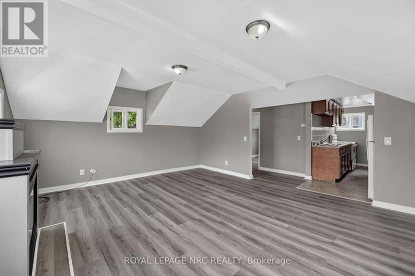 231-233 Jarvis Street — photo 16 of 40