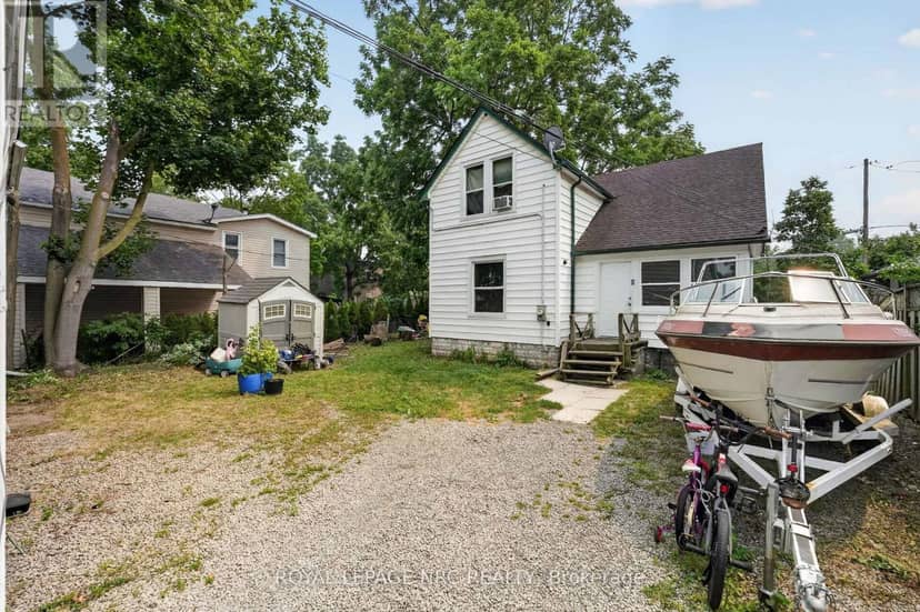 231-233 Jarvis Street — photo 35 of 40