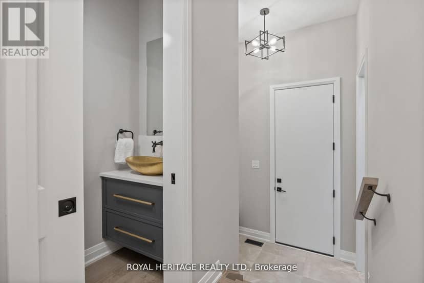 7 Inverlynn Way — photo 13 of 35