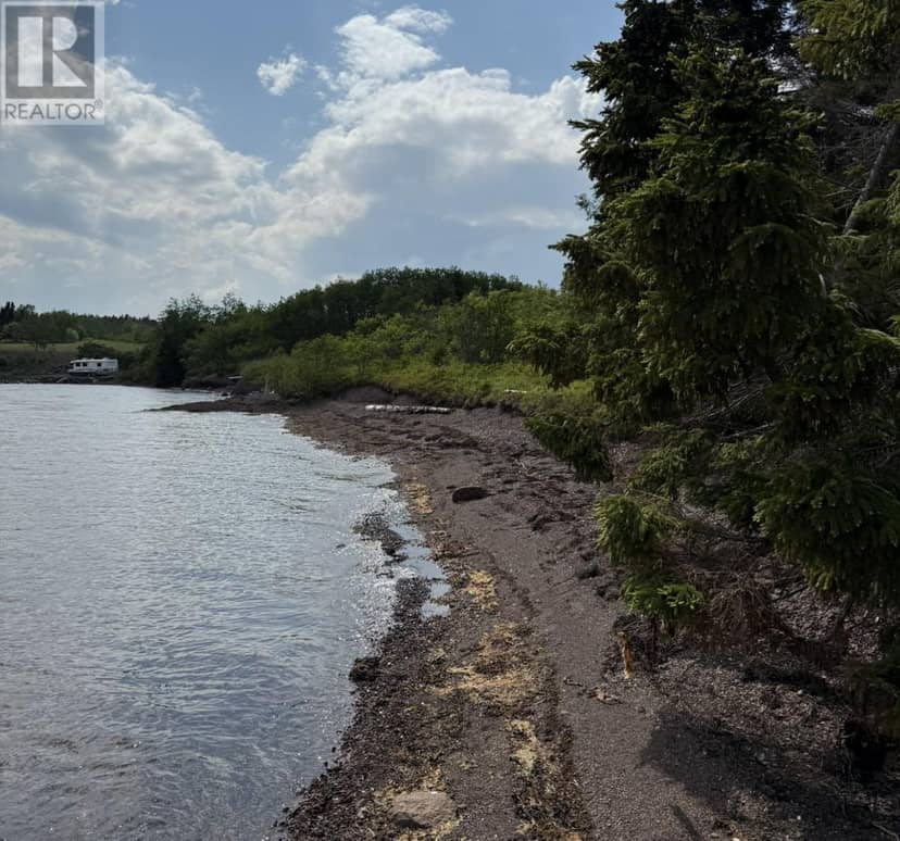 186 Goose Bay Drive — photo 9 of 10