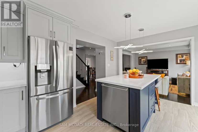 920 Clark Boulevard — photo 10 of 40