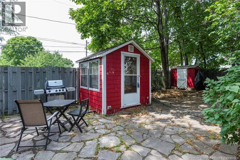 360-362 Cameron Street — photo 15 of 40
