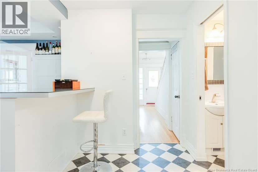 360-362 Cameron Street — photo 19 of 40