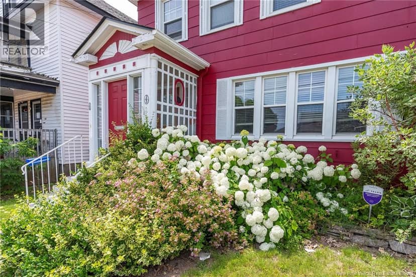 360-362 Cameron Street — photo 3 of 40