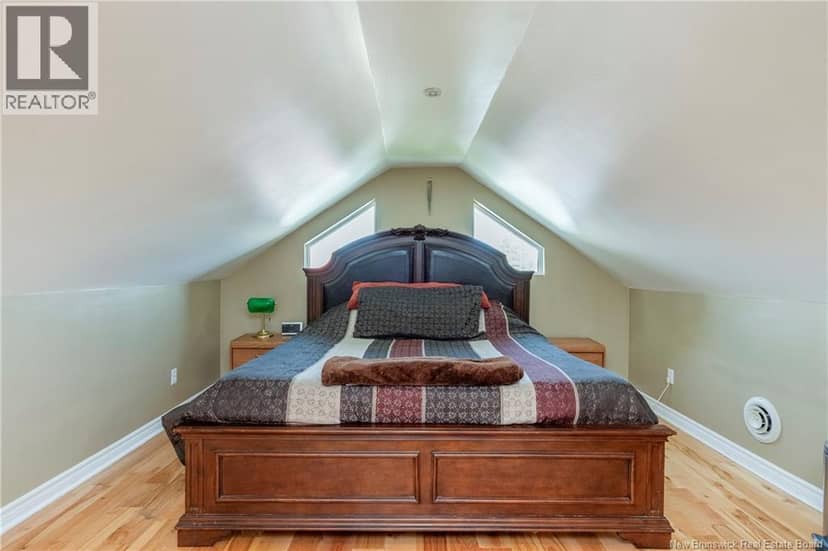 360-362 Cameron Street — photo 33 of 40