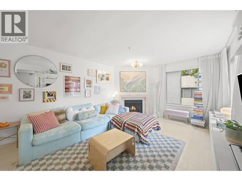 305 1009 HOWAY STREET, New Westminster, photo 2