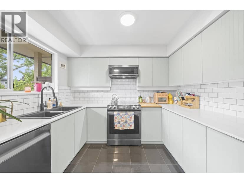 305 1009 HOWAY STREET, New Westminster, photo 7