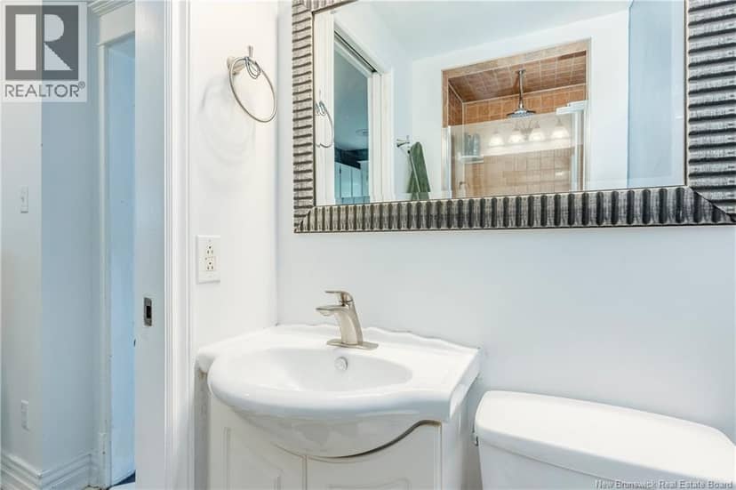 360-362 Cameron Street — photo 19 of 40