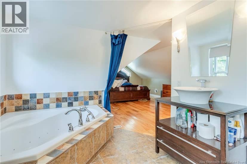 360-362 Cameron Street — photo 31 of 40