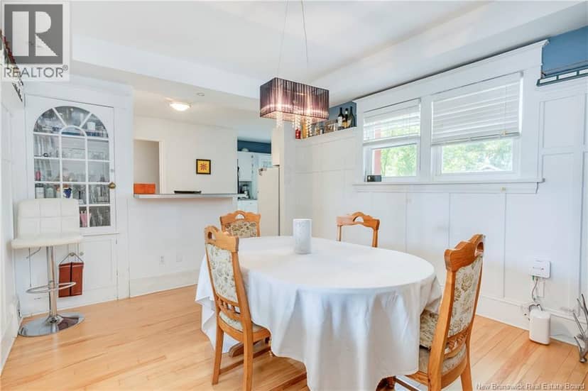 360-362 Cameron Street — photo 23 of 40