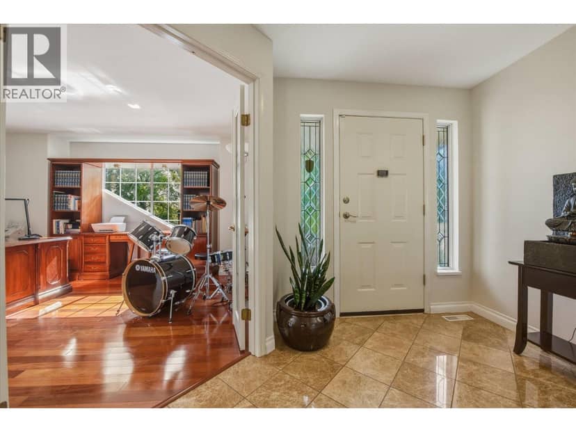 102 ASPENWOOD DRIVE, Port Moody, photo 4