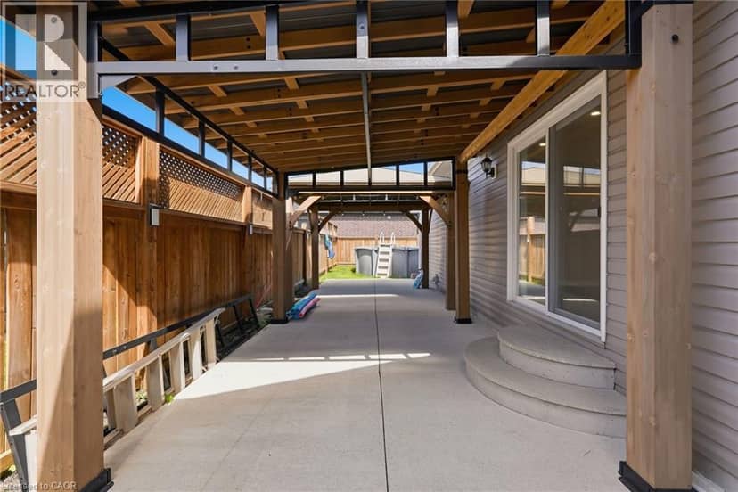 645 DAVIDSON Avenue S — photo 32 of 38