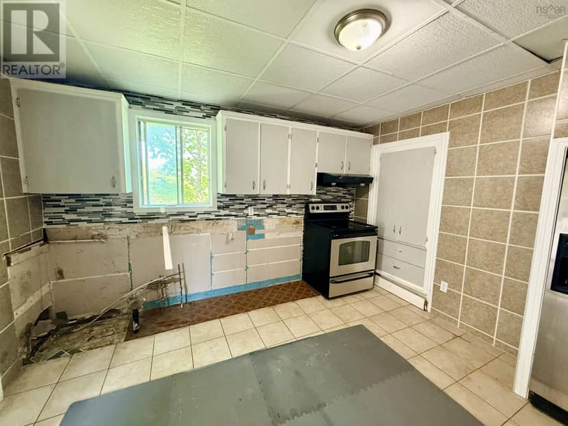 27 Starrs Road, Yarmouth, photo 2