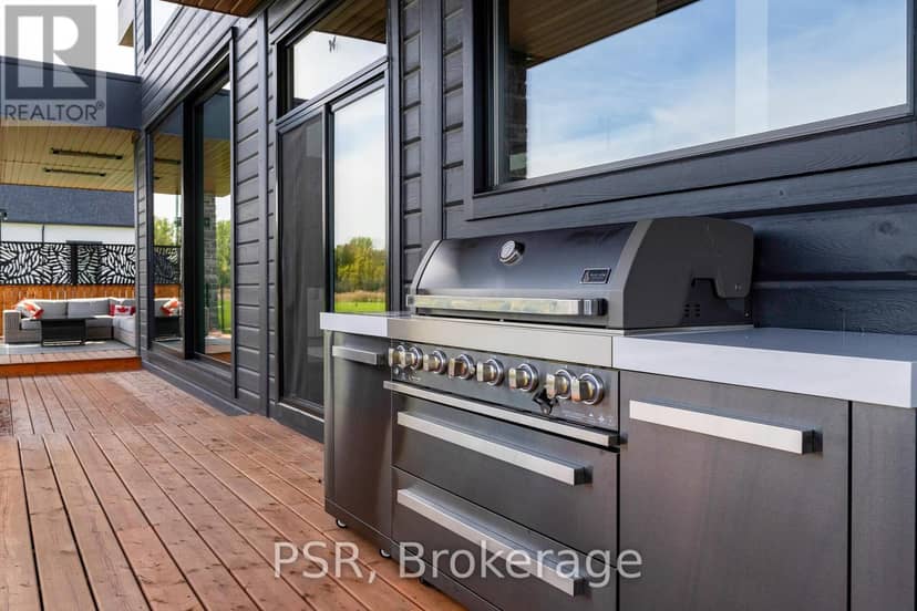 4 Raintree Court, Clearview, photo 3