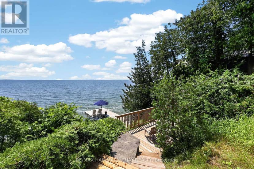 2289 Lakeshore Road E — photo 4 of 40
