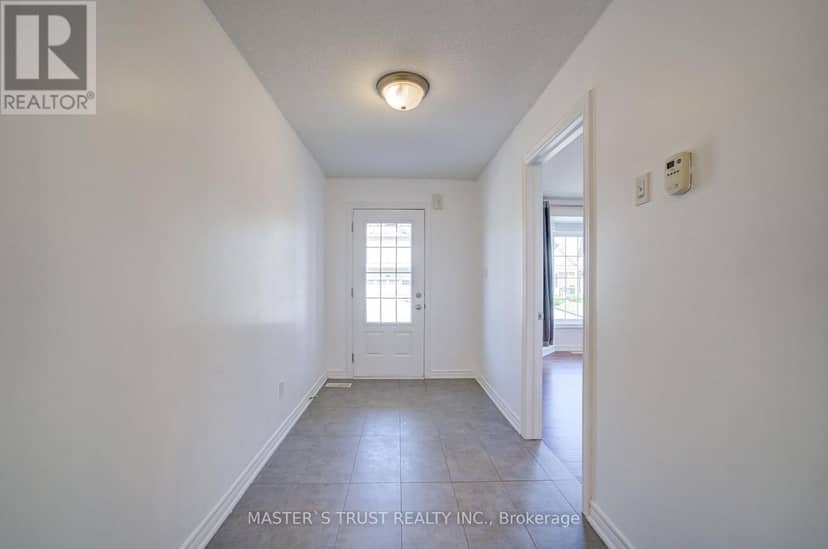 569 Grange Way, Peterborough, photo 2