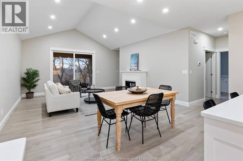 77 Pereira Drive — photo 10 of 28