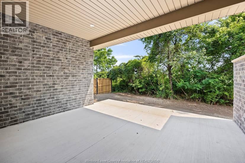 77 Pereira Drive — photo 27 of 28