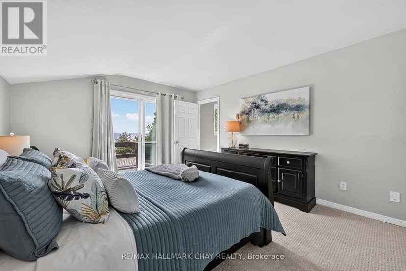 2289 Lakeshore Road E — photo 38 of 40