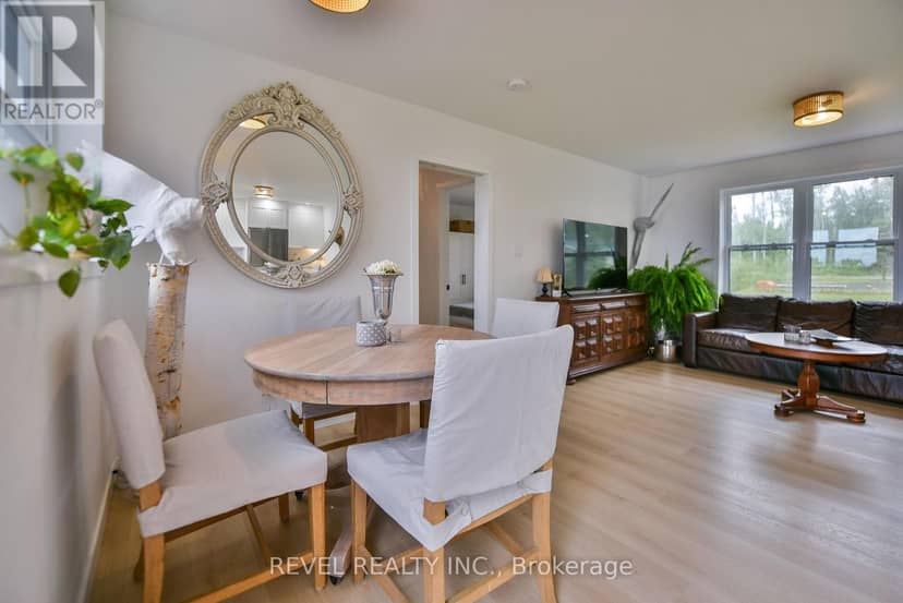 767 Leclair Avenue — photo 10 of 40