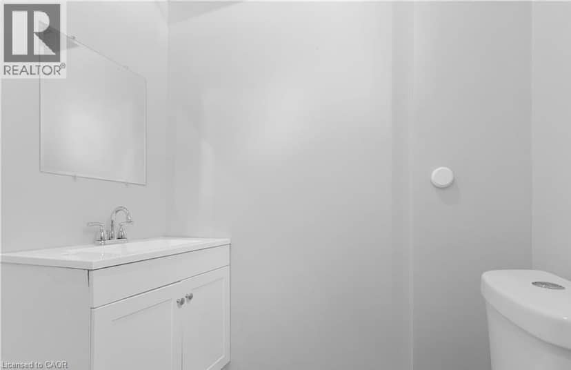 235 HAMILTON Road, London, photo 3