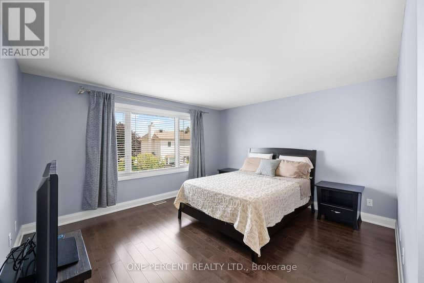 8 Rastila Crescent — photo 23 of 40