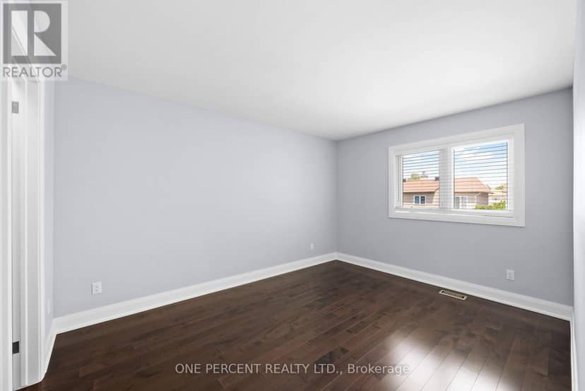 8 Rastila Crescent — photo 29 of 40
