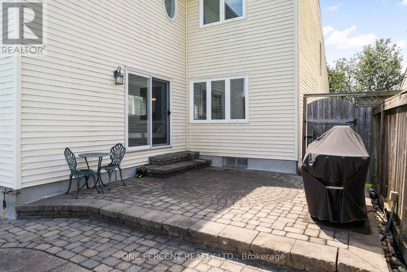 8 Rastila Crescent — photo 39 of 40