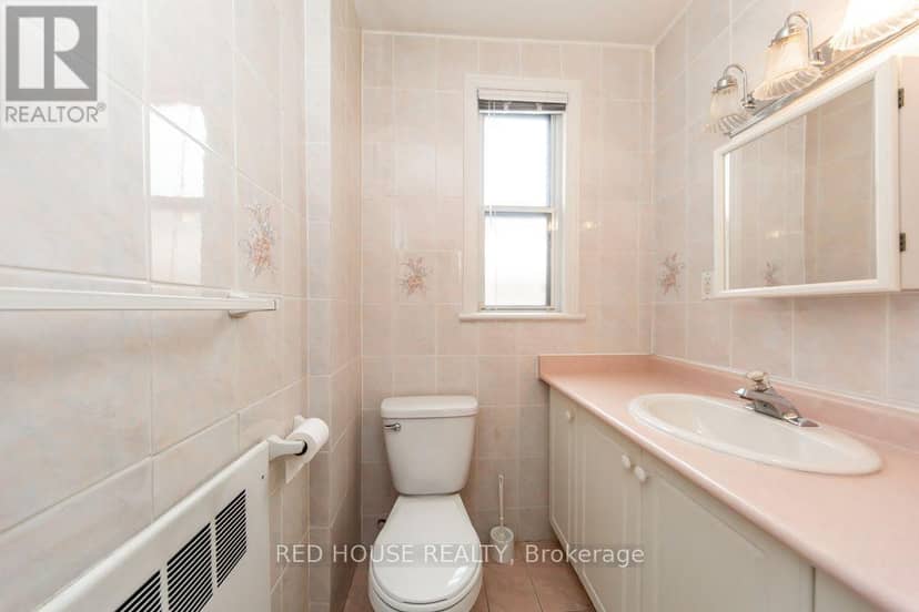 658 Vaughan Road — photo 25 of 40