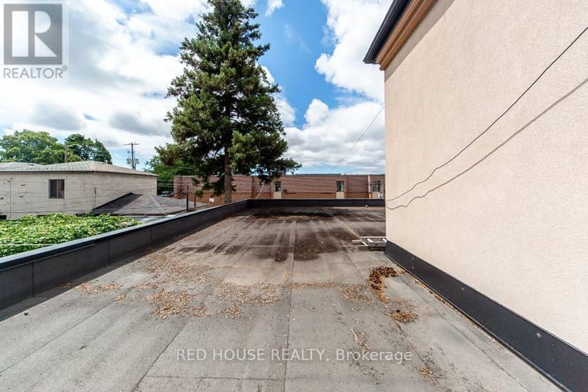 658 Vaughan Road — photo 26 of 40