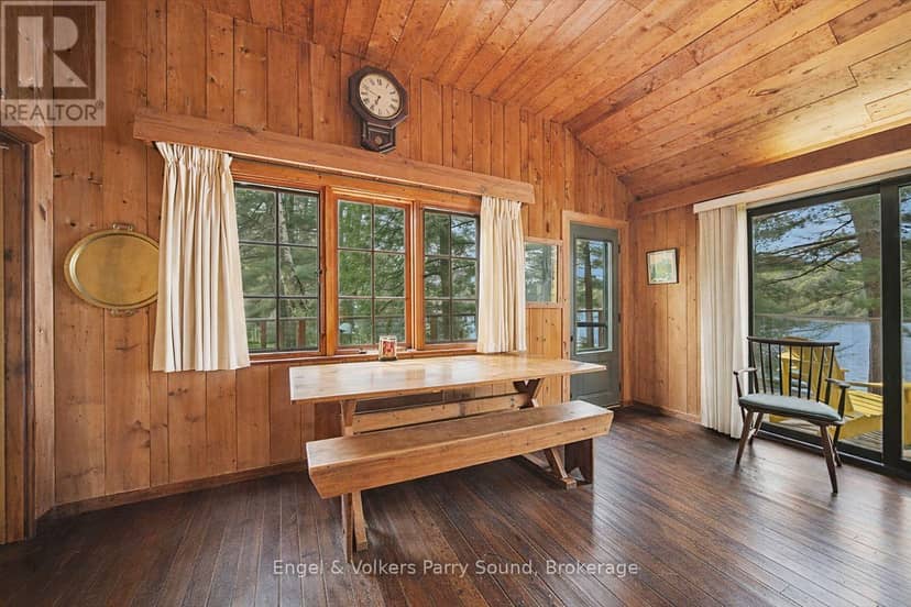 53 Birdwood Lane — photo 9 of 40