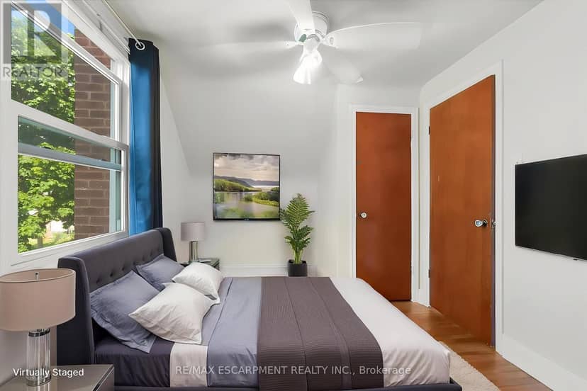 128 East 39th Street — photo 10 of 25