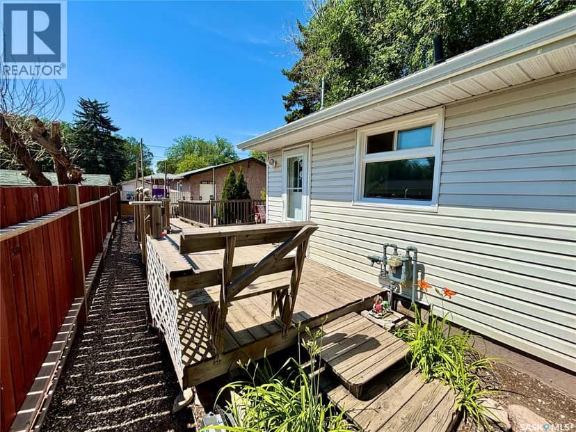 314 Retallack STREET — photo 11 of 14