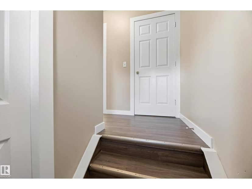 1906 65 ST NW, Edmonton, photo 3