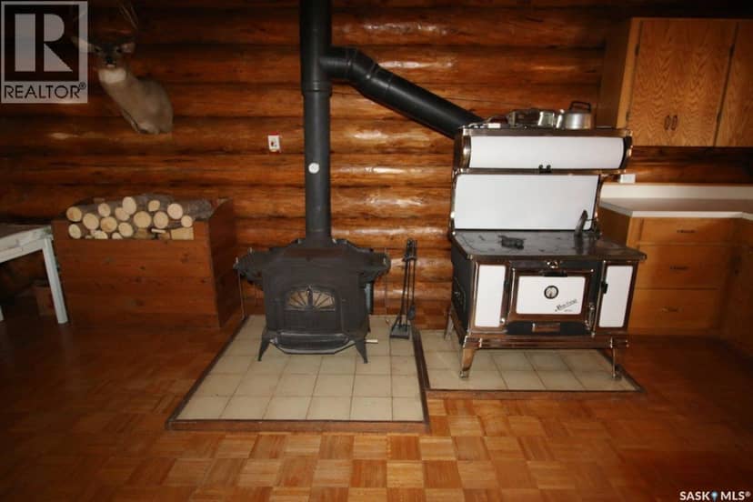 Log Cabin-Bapaume-RM of Spiritwood — photo 9 of 21