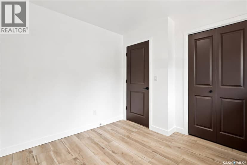 434 Company AVENUE S — photo 13 of 40