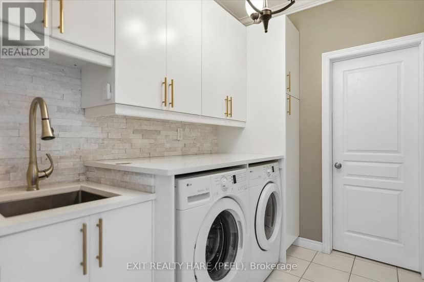 174 Irwin Avenue — photo 31 of 40