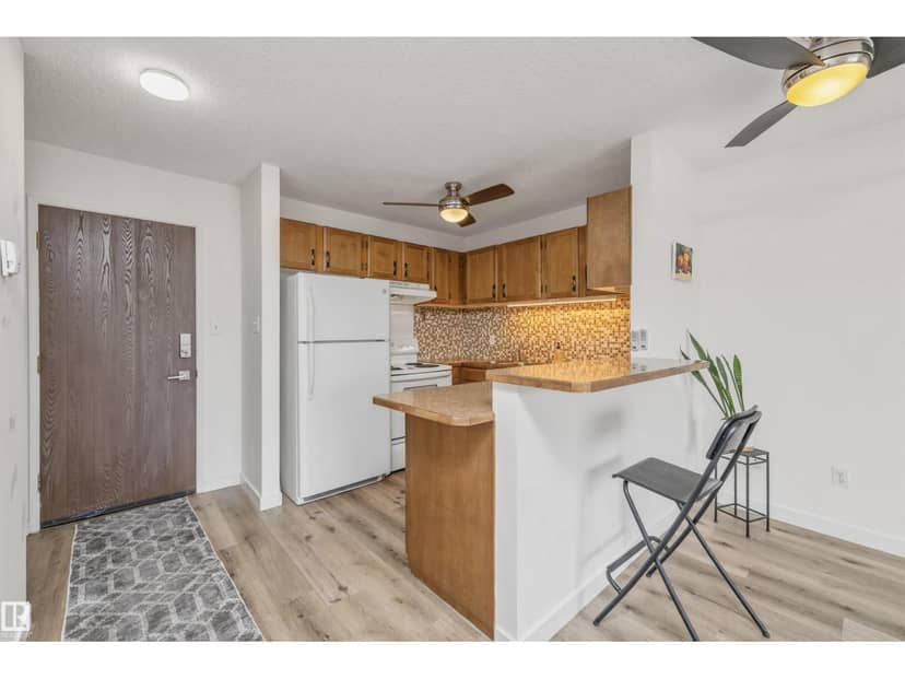 #8 10931 83 ST NW, Edmonton, photo 2