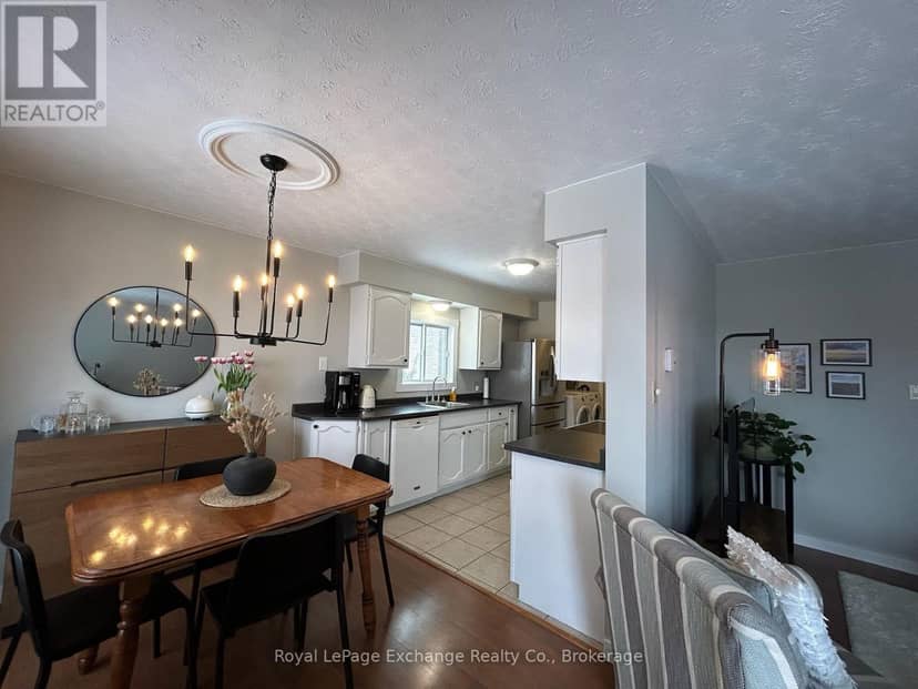 792 Mackendrick Drive — photo 34 of 40