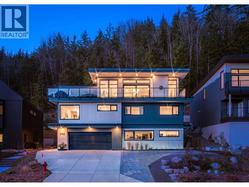 2193 CRUMPIT WOODS DRIVE, Squamish