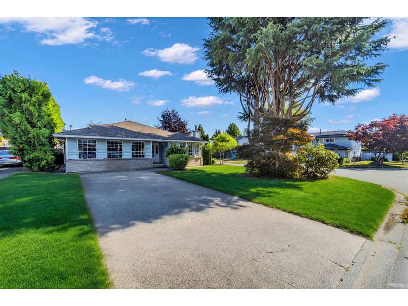 15447 92A AVENUE, Surrey, photo 2