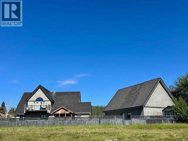 5516 MINNAKER CRESCENT, Fort Nelson, photo 2