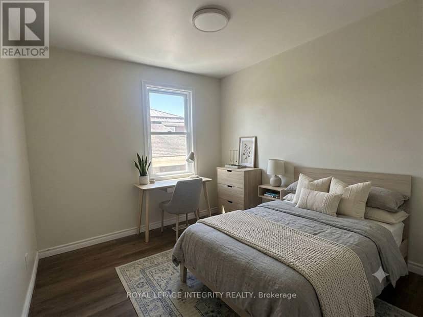 607 12th Street E — photo 10 of 21