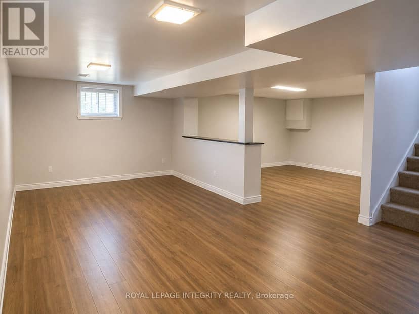 607 12th Street E — photo 17 of 21